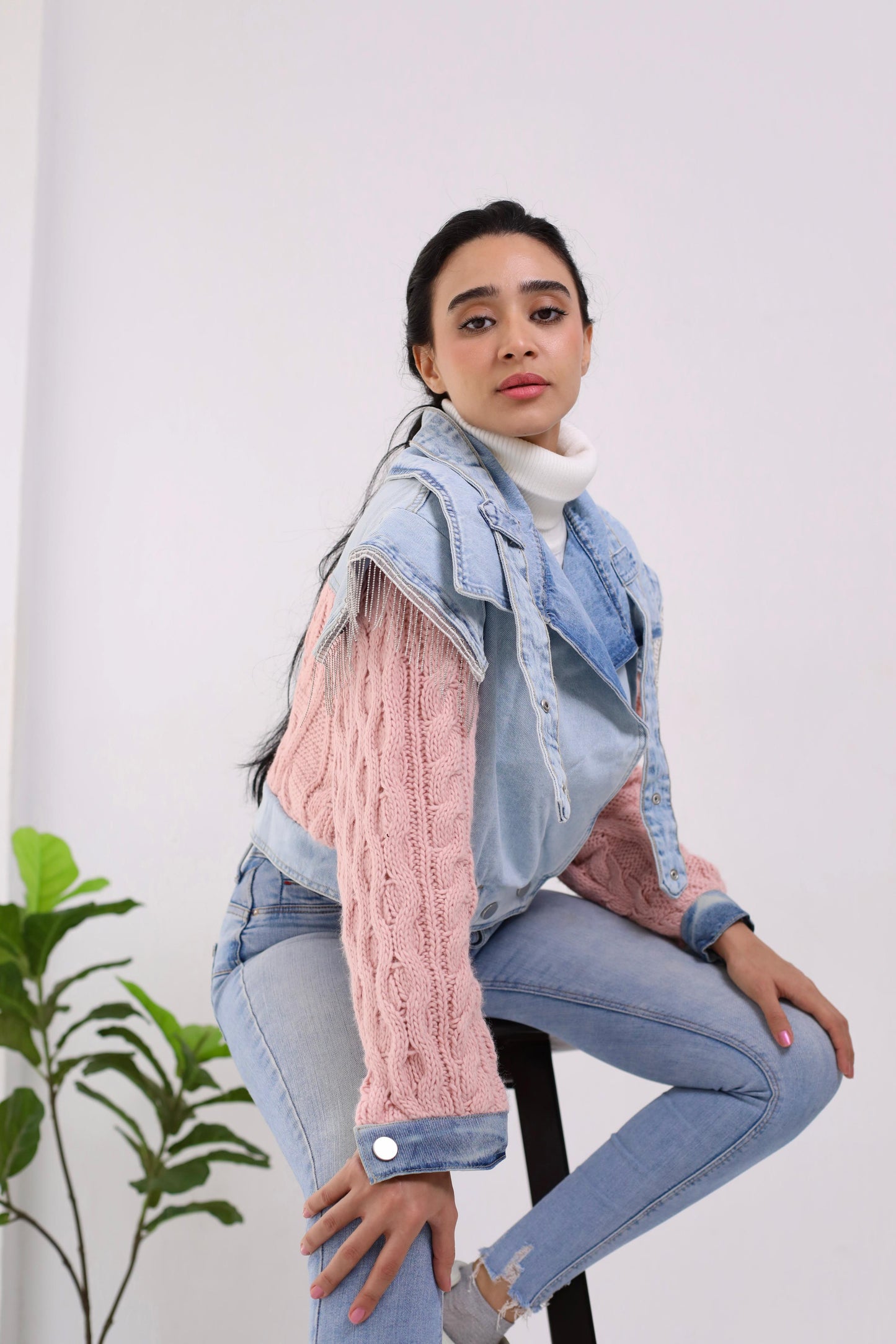 Jeans cropped jacket with Knitting sleeves and knitting back