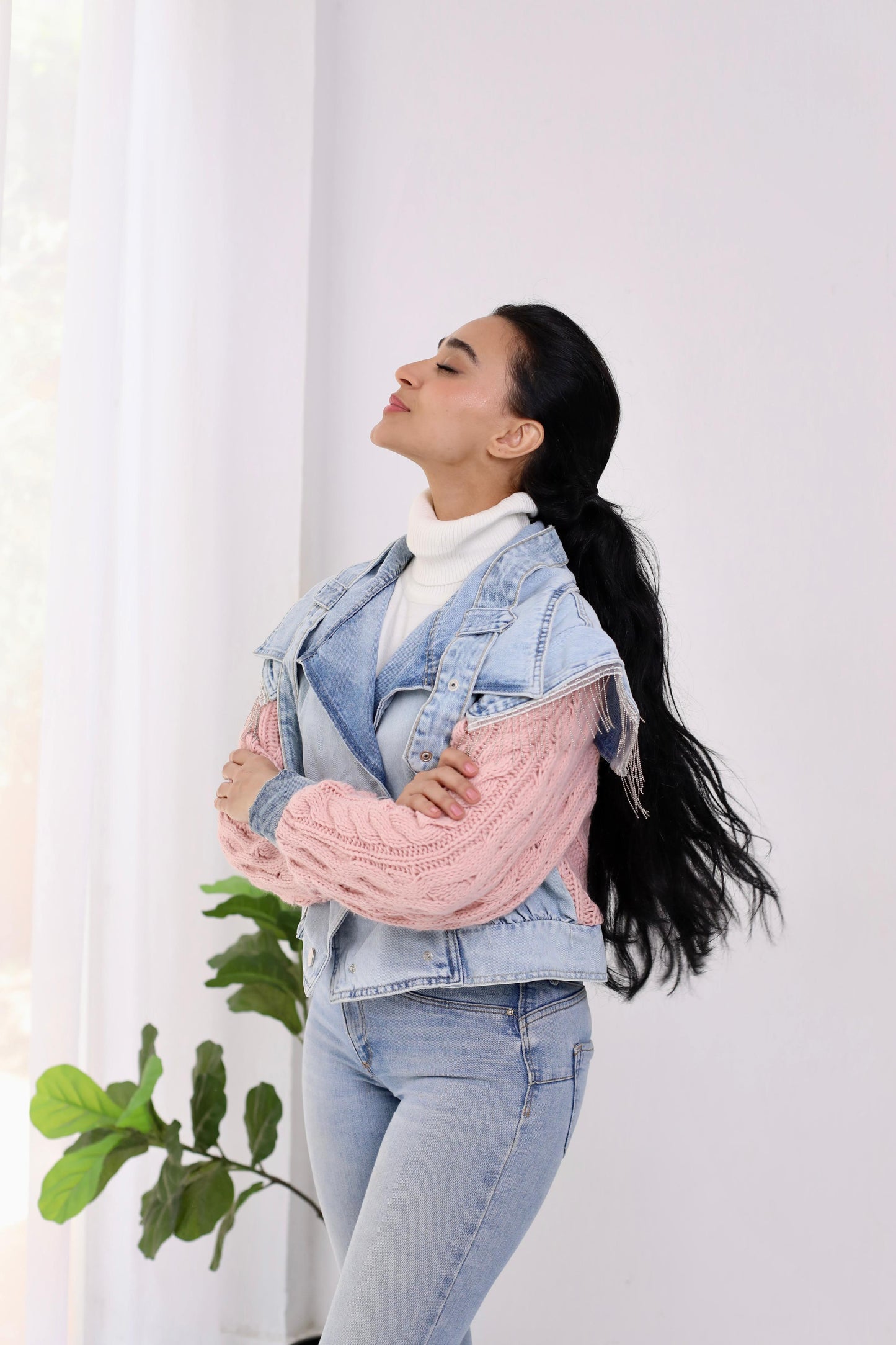 Jeans cropped jacket with Knitting sleeves and knitting back