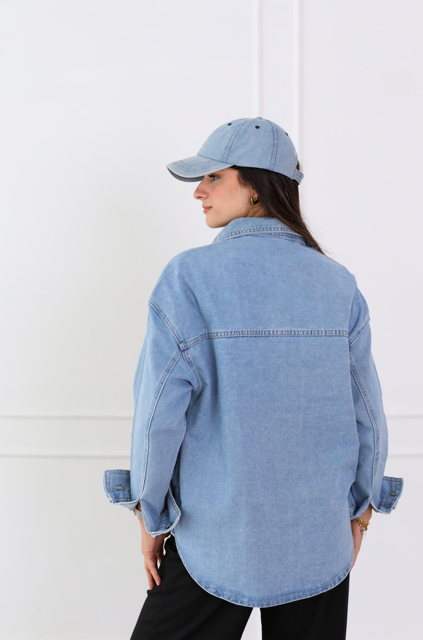 Essential Everyday Denim Jacket with Pockets - light blue