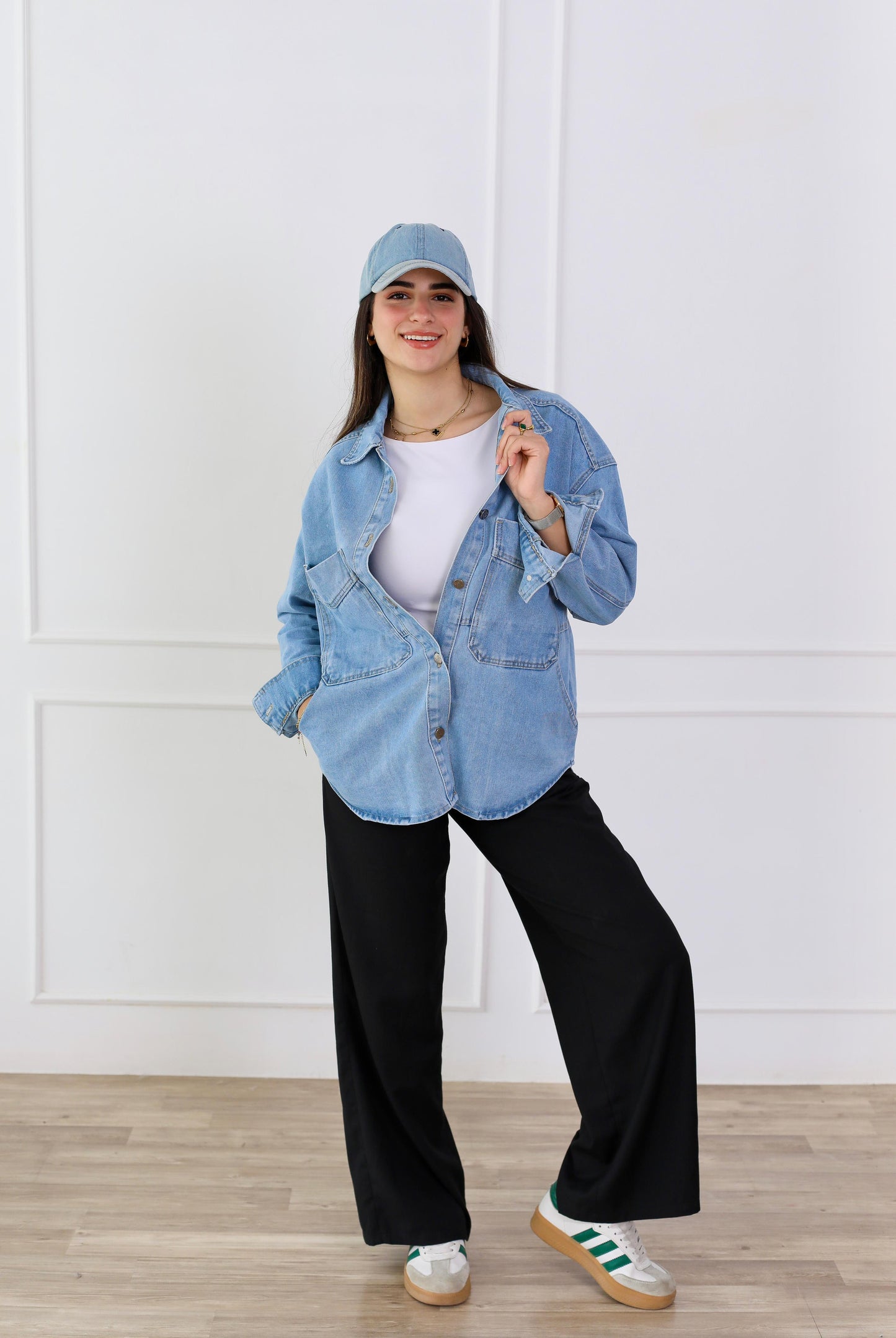 Essential Everyday Denim Jacket with Pockets - light blue
