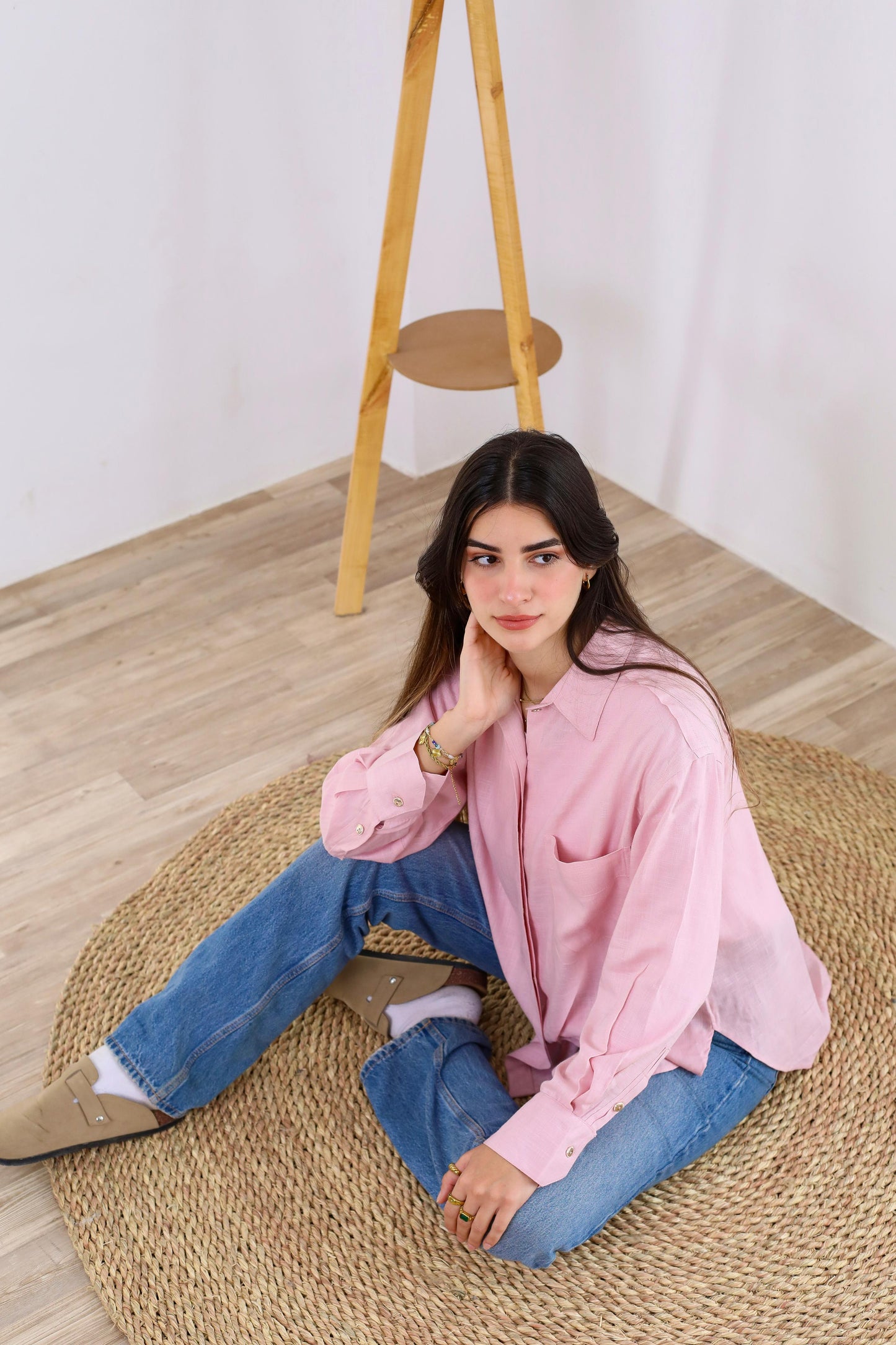 Effortless basic Button-Down Shirt for Everyday Style