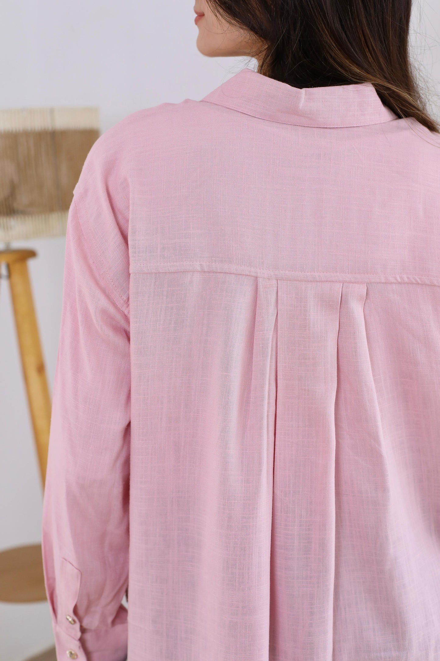 Effortless basic Button-Down Shirt for Everyday Style