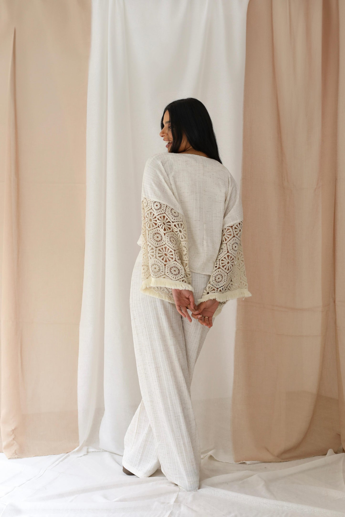 Moonlit Lace Set embroidered -off white