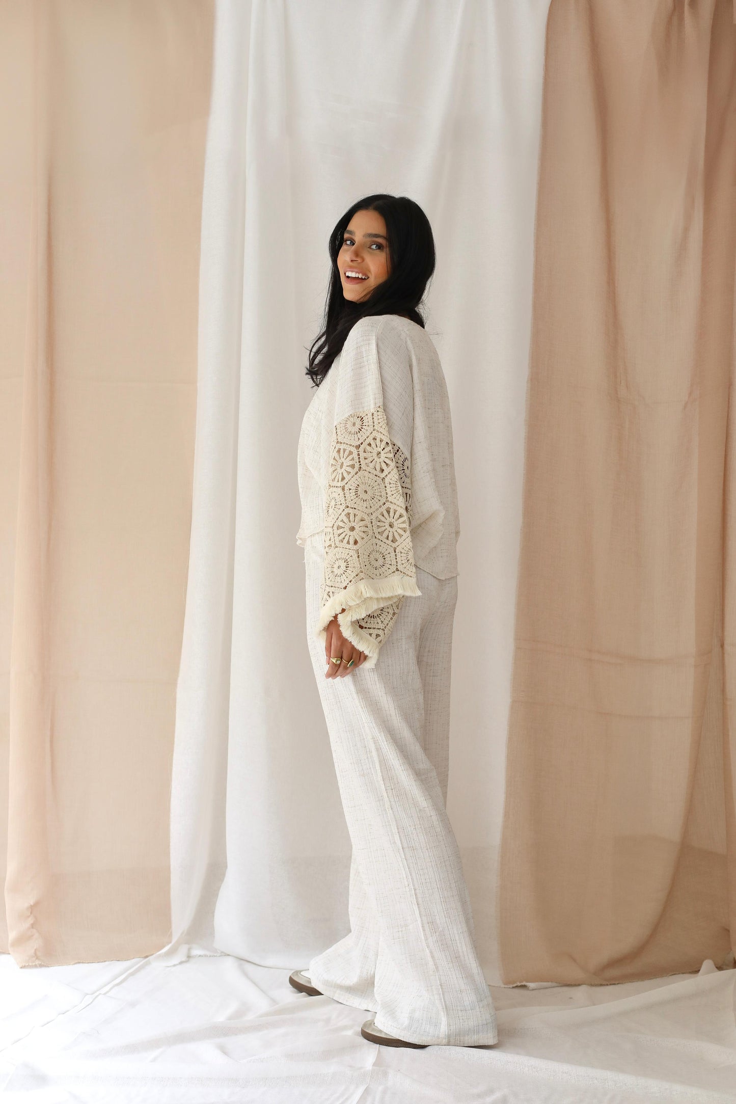 Moonlit Lace Set embroidered -off white