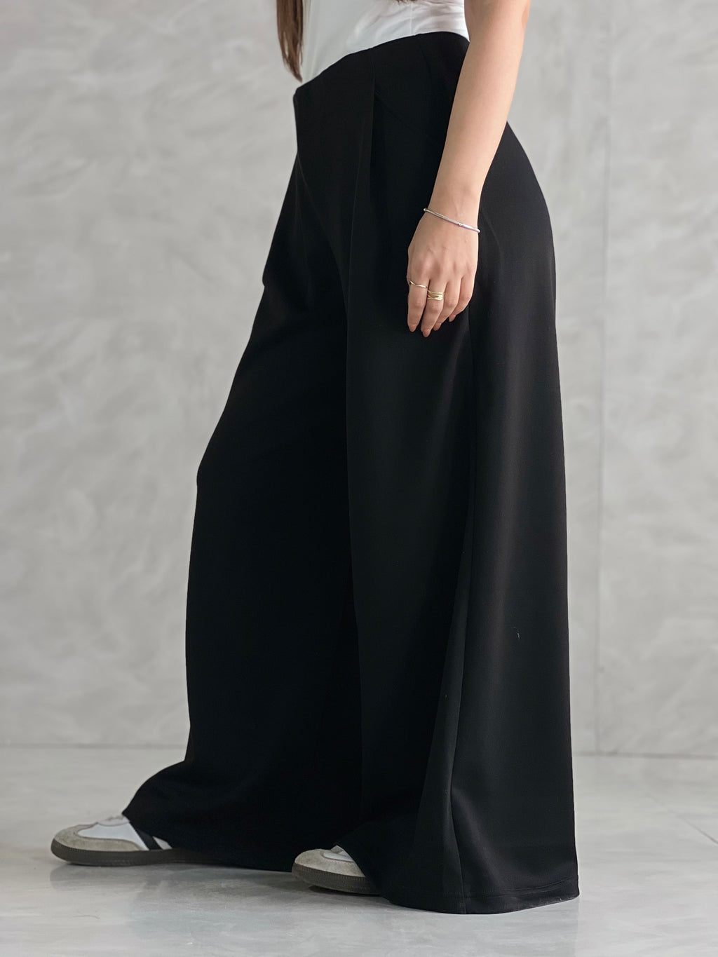 Wide-Leg Summer Melton Pants-Black