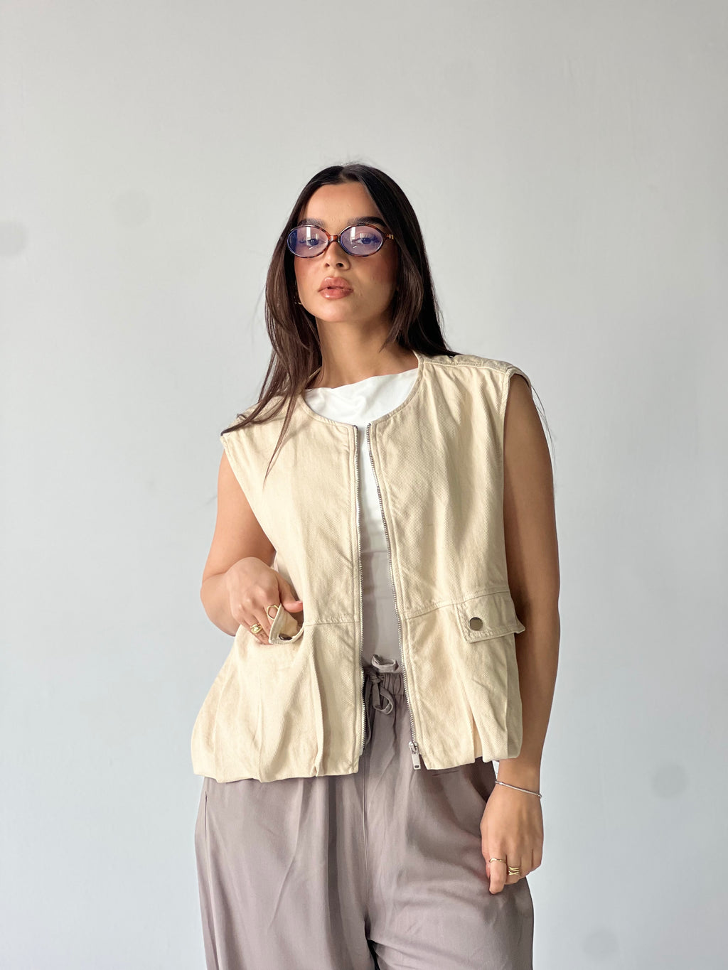 Oversized Cargo Zip Vest –Beige