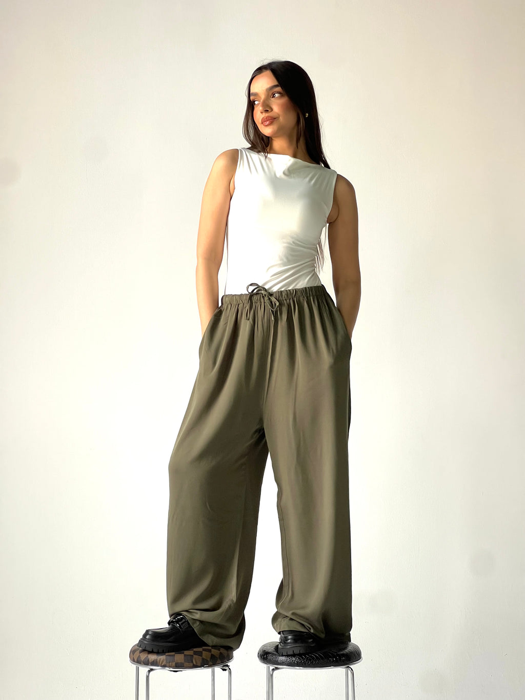 Summer Linen Elastic Waist Pants –Olive