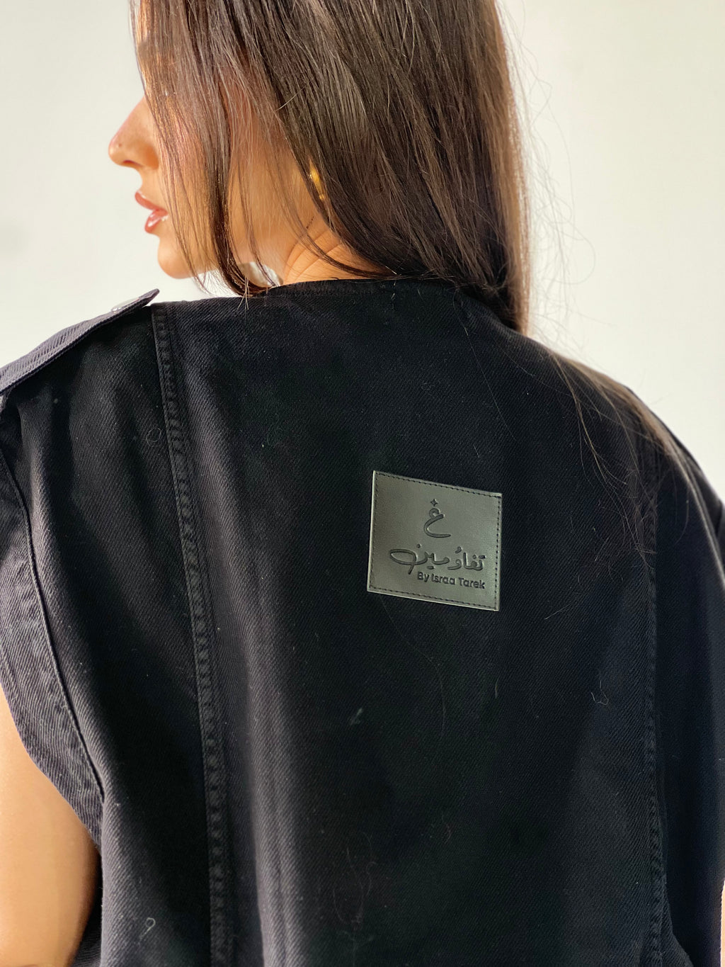 Oversized Long Cargo Vest –Black