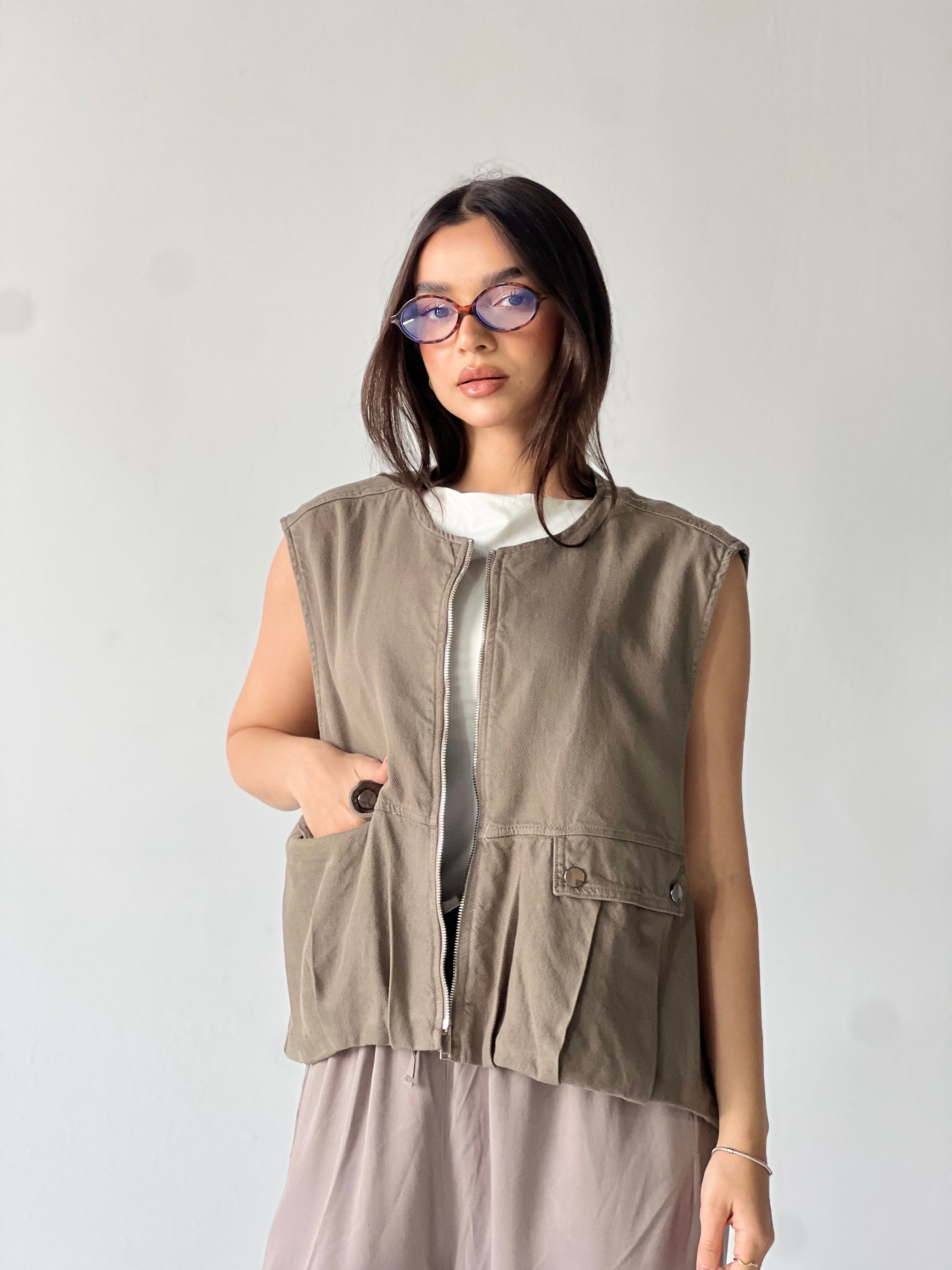 Oversized Cargo Zip Vest –Olive