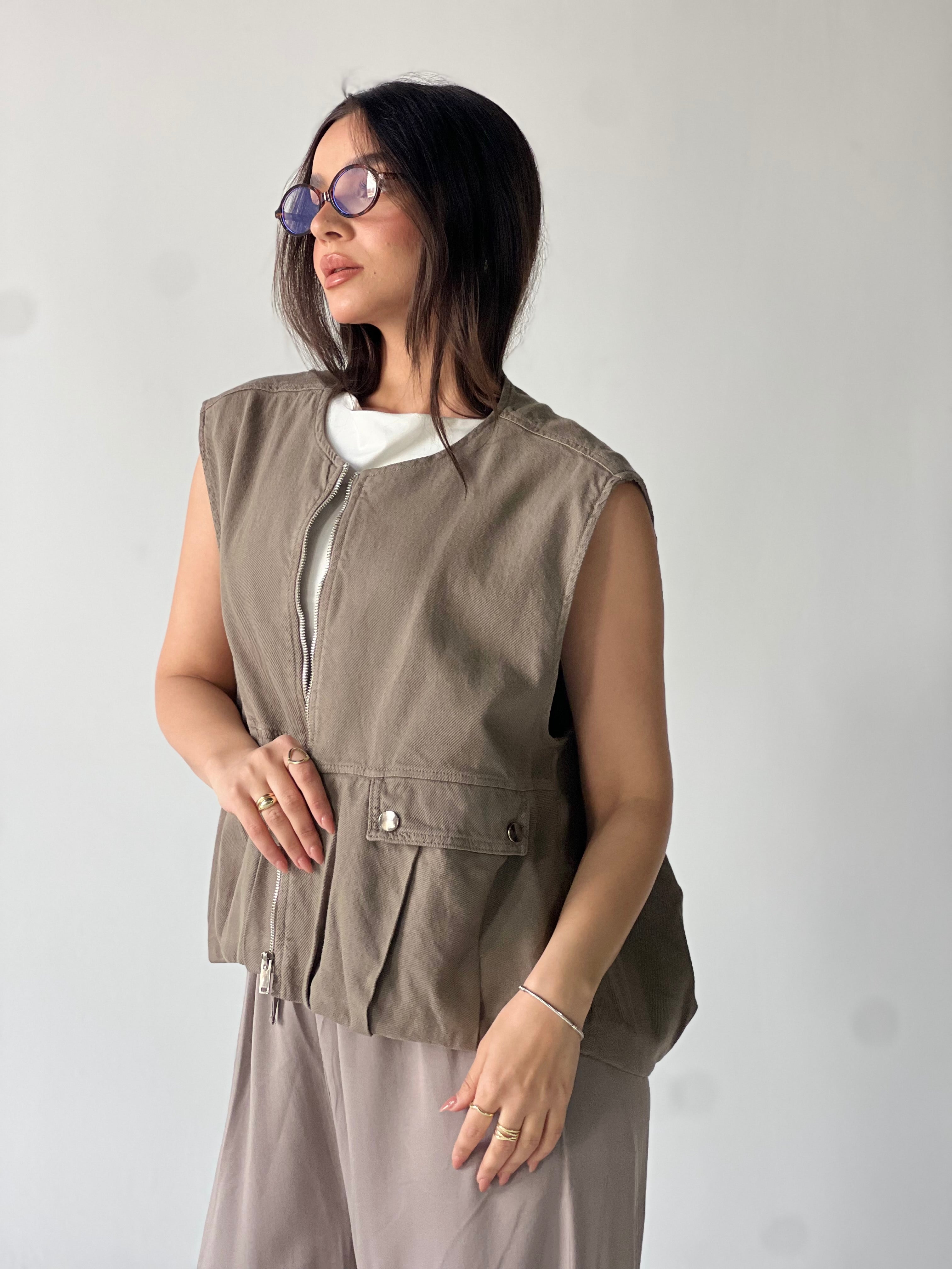 Oversized Cargo Zip Vest –Olive