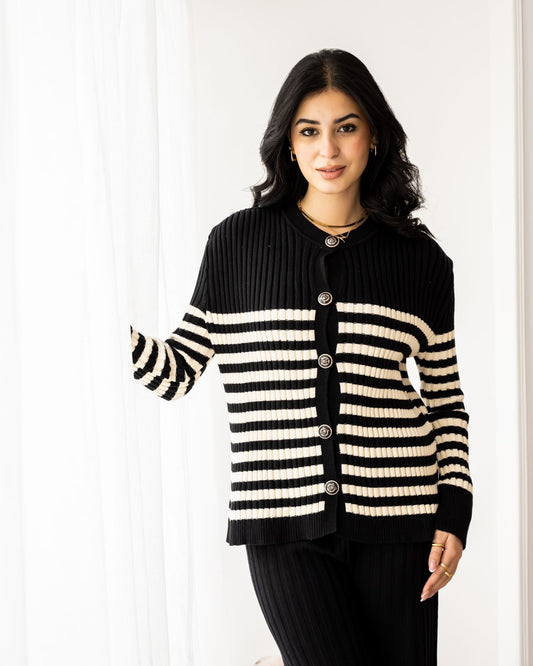knitted set in black- Free size
