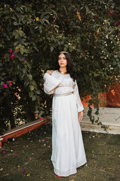 2 Pieces Delicate Handcrafted Embroidered Dress with Flowing Sleeves-white
