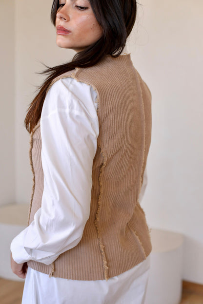 Fur vest
